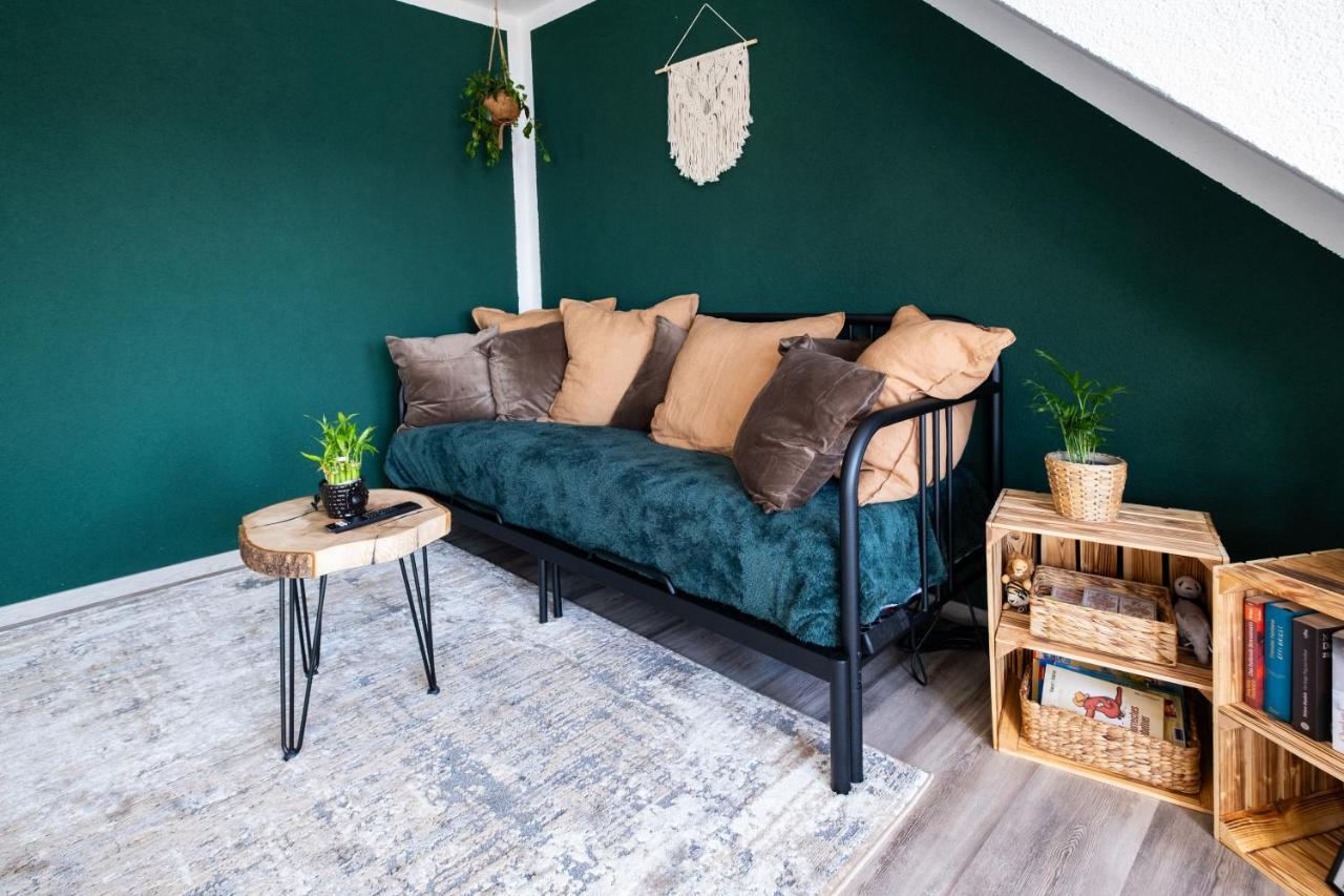Nature Terminal Apartment - Unterwegs Zuhause Steinenbronn Extérieur photo