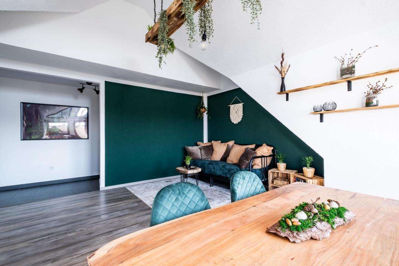 Nature Terminal Apartment - Unterwegs Zuhause Steinenbronn Extérieur photo