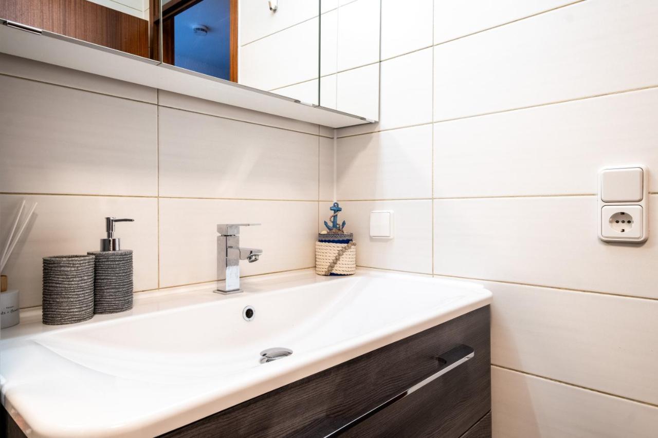 Nature Terminal Apartment - Unterwegs Zuhause Steinenbronn Extérieur photo