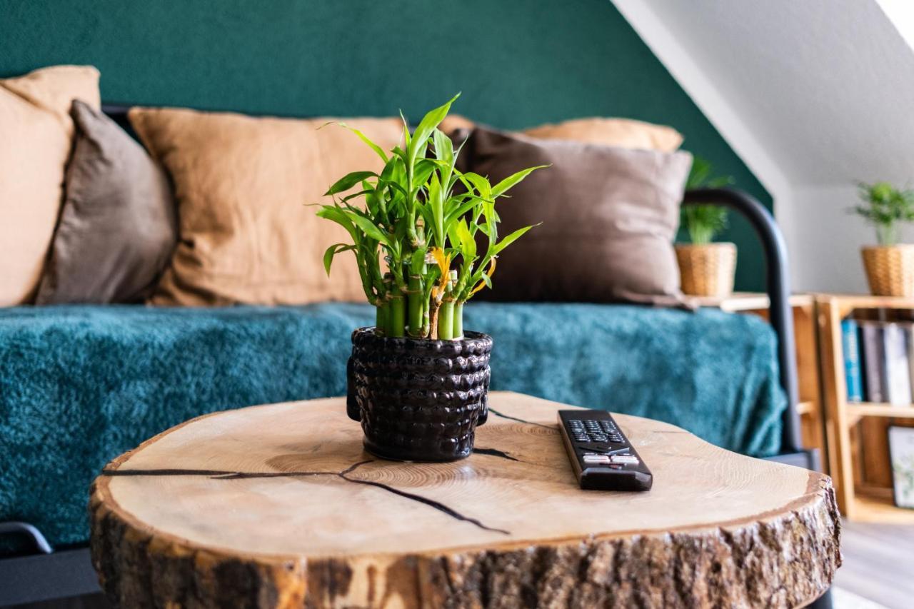 Nature Terminal Apartment - Unterwegs Zuhause Steinenbronn Extérieur photo